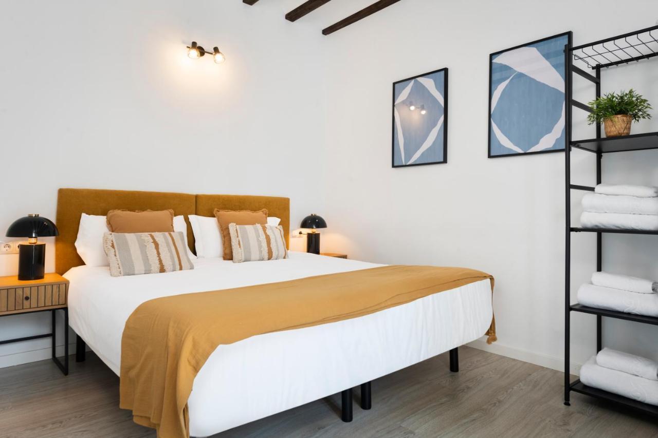 Correduria Suites Apartments Siviglia Esterno foto